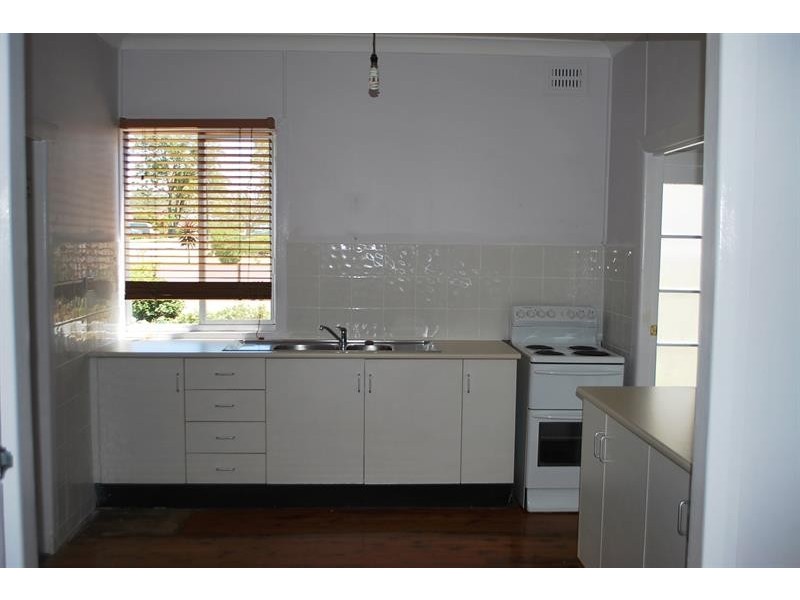 19 Wall  Rd, Gorokan NSW 2263