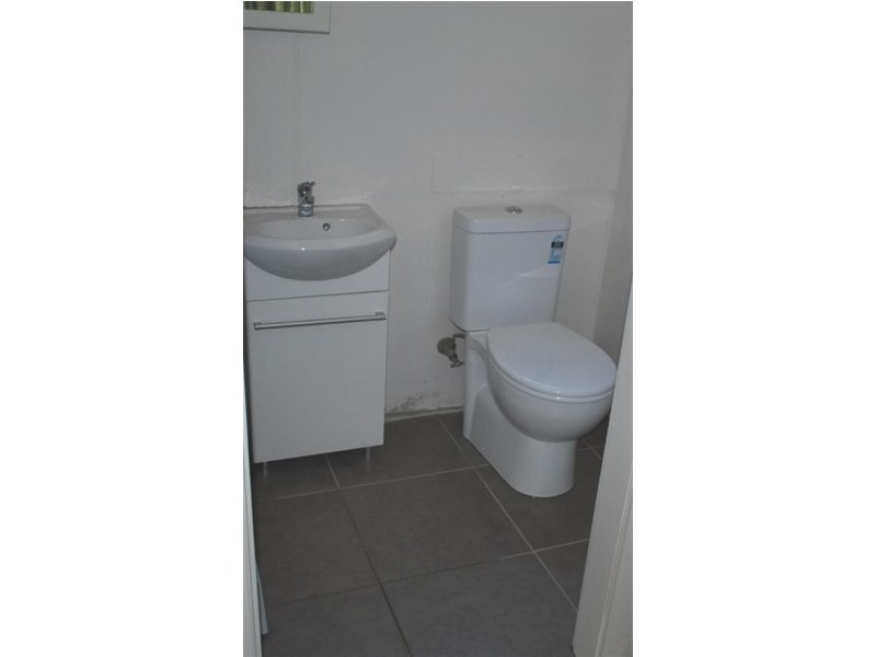 10b Fifth  Ave, Toukley NSW 2263