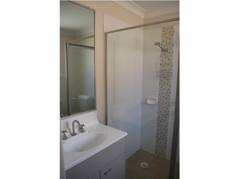 153 Yeramba Rd, Summerland Point NSW 2259