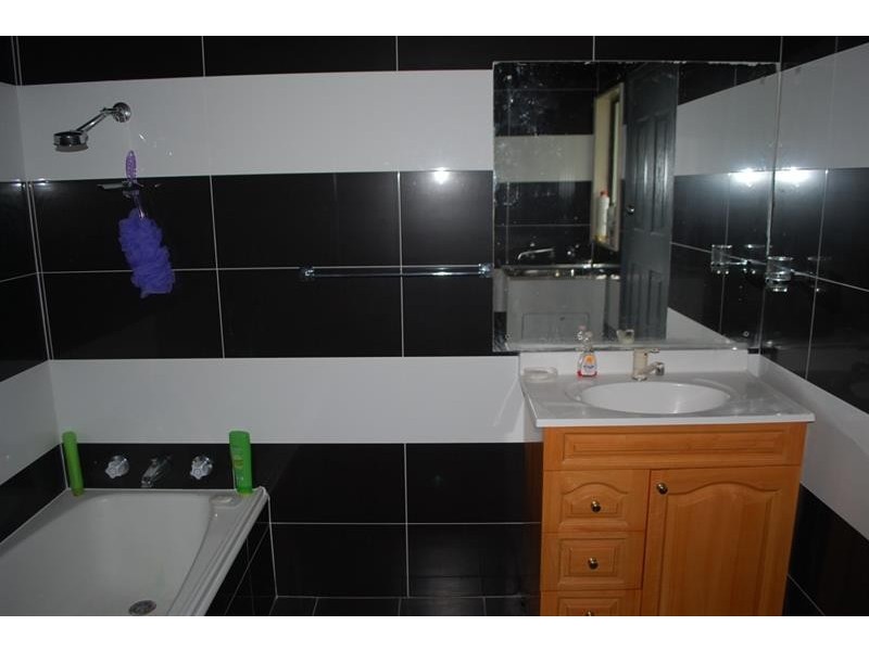 16 Merrendale Ave, Gorokan NSW 2263