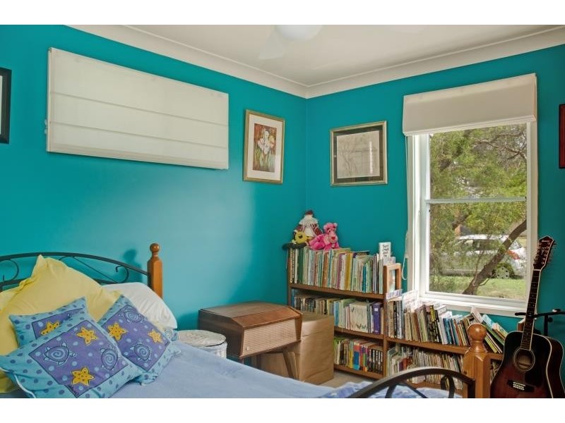 20 Paterson St, Norah Head NSW 2263