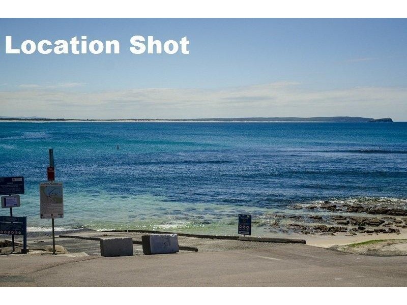 6 Bald St, Norah Head NSW 2263