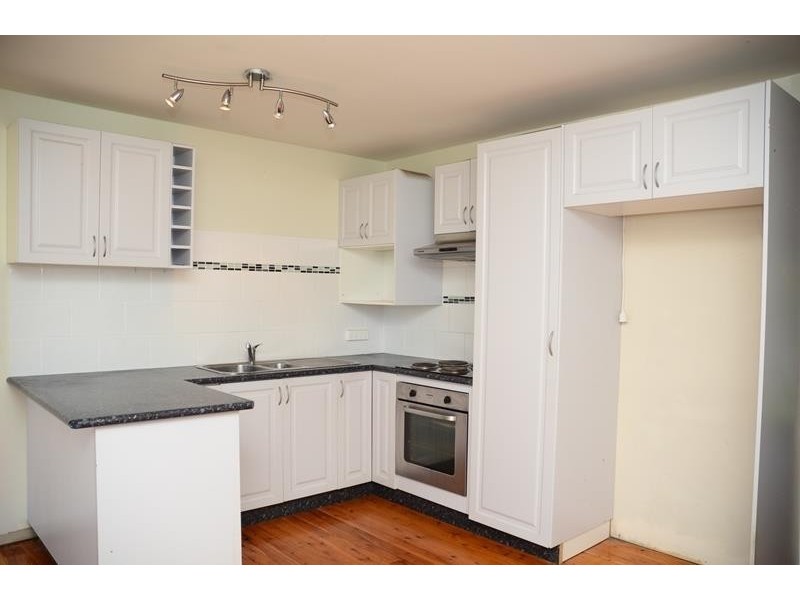 67 Gorokan Dr, Lake Haven NSW 2263