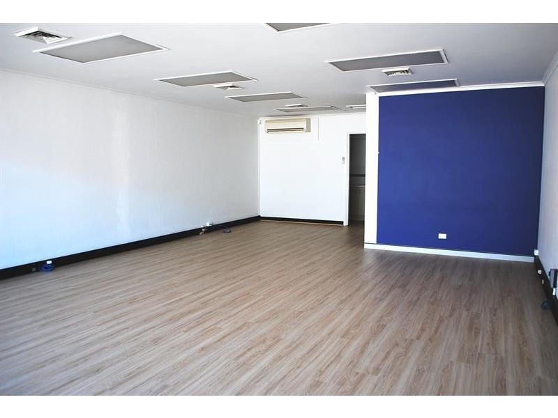 Shop 5/28 Canton Beach Rd, Toukley NSW 2263