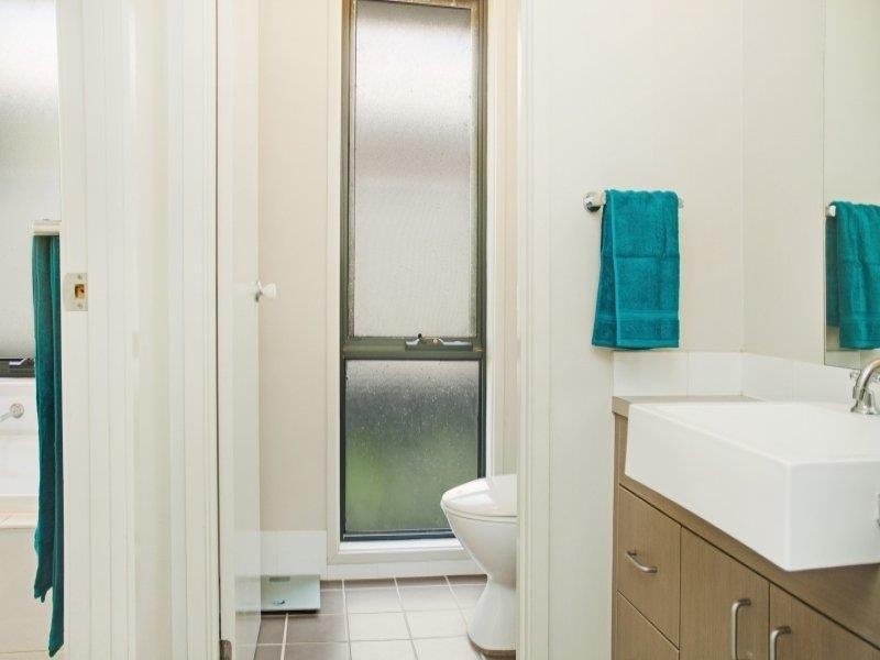 26 Connemara Street, Wadalba NSW 2259
