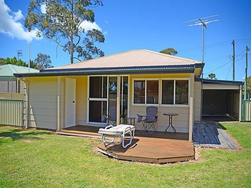 5 Murrawal Rd, Wyongah NSW 2259