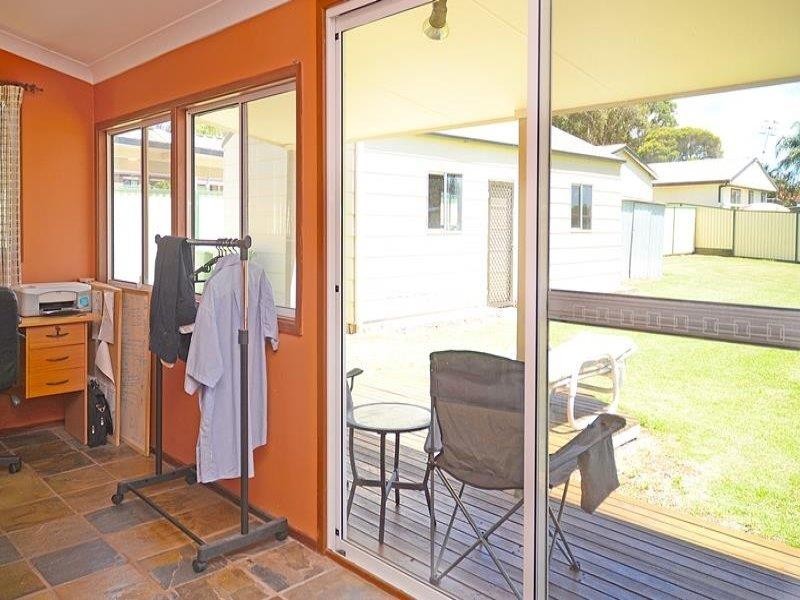 5 Murrawal Rd, Wyongah NSW 2259