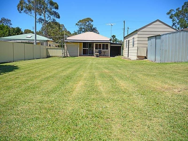 5 Murrawal Rd, Wyongah NSW 2259