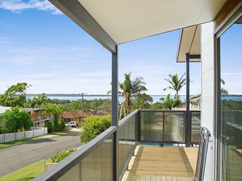 68 Arlington St, Gorokan NSW 2263