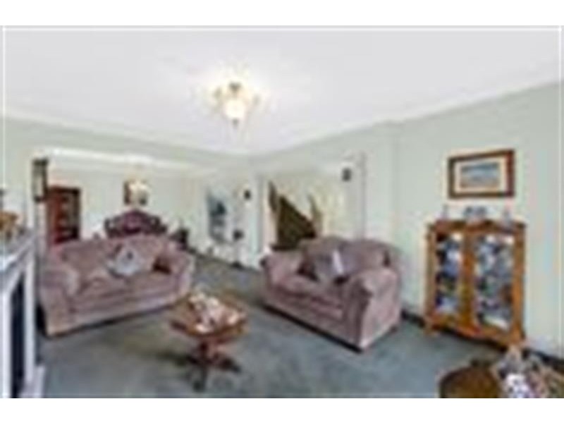 68 Ocean View Pde, Gorokan NSW 2263