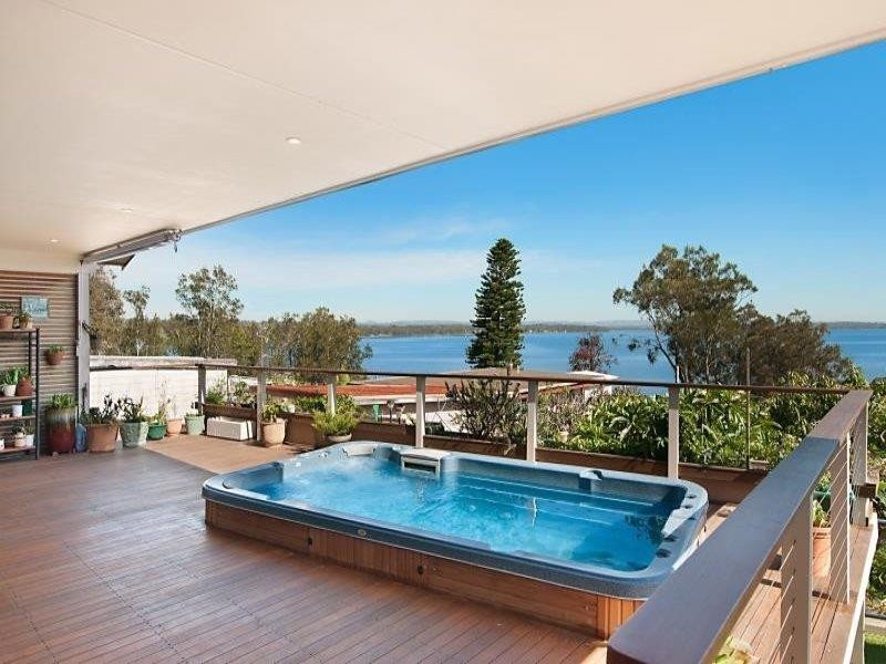 44 Main Rd, Toukley NSW 2263