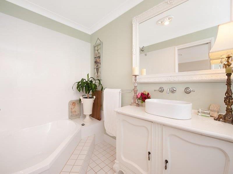 44 Main Rd, Toukley NSW 2263