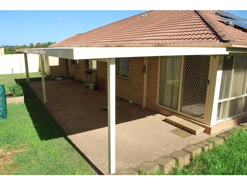 10 Greybox Cl, Hamlyn Terrace NSW 2259