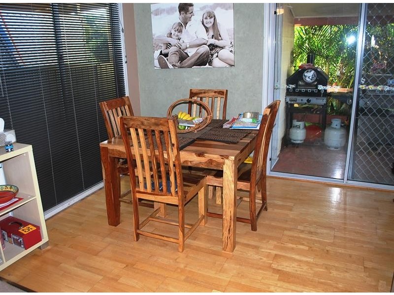 9 Restlea Ave, Charmhaven NSW 2263