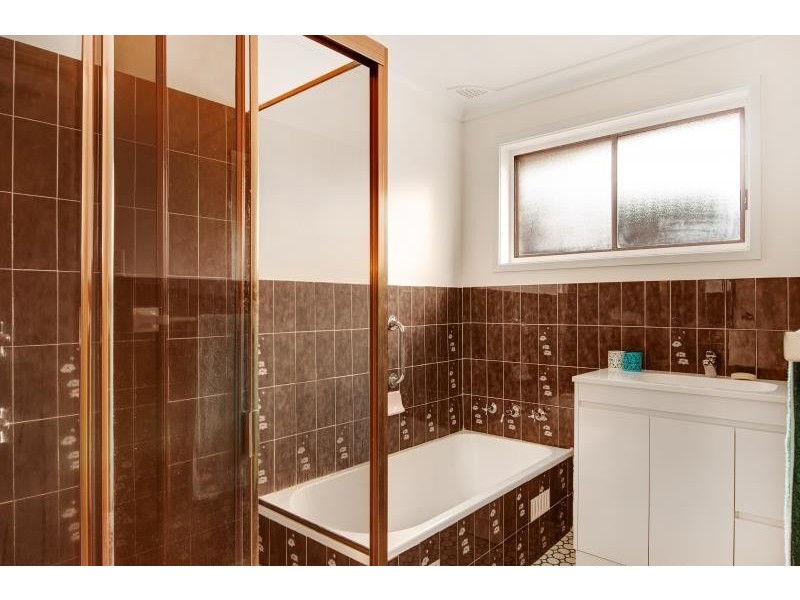 3 Geraldton Cl, Norah Head NSW 2263