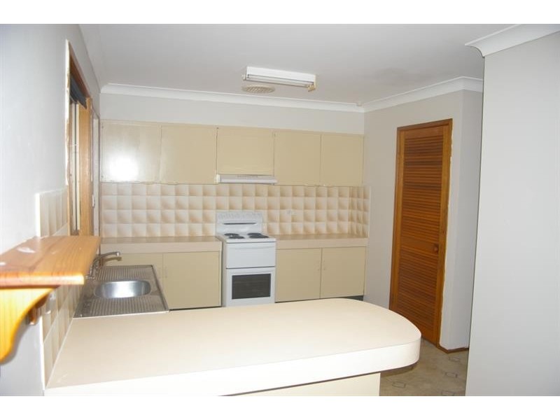 46 Westbrook Pde, Gorokan NSW 2263