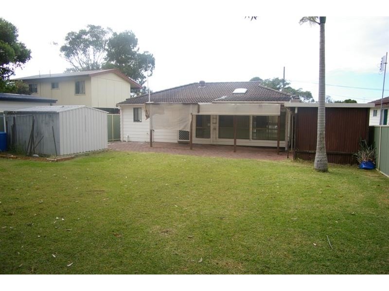 46 Westbrook Pde, Gorokan NSW 2263