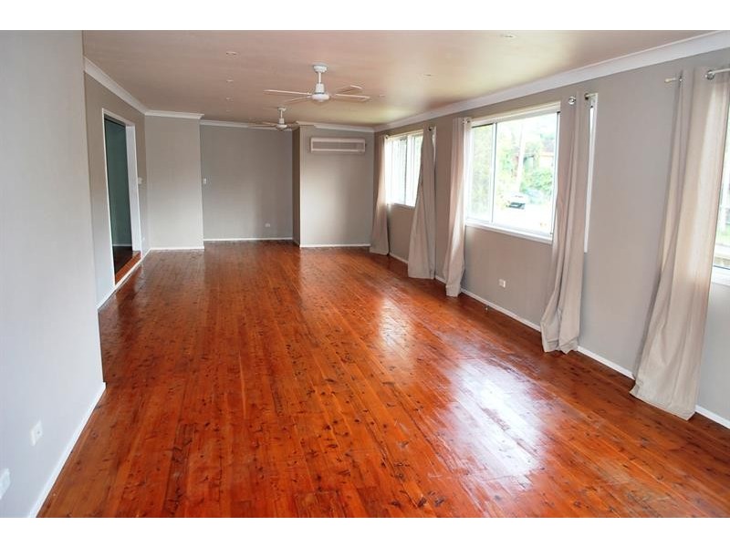 39 Ourringo Ave, Lake Haven NSW 2263