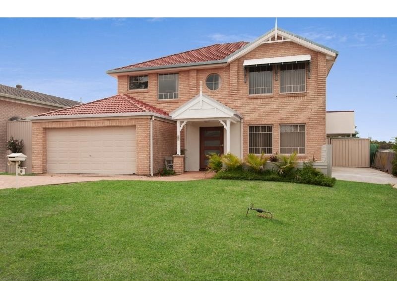 79 St Lawrence Ave, Blue Haven NSW 2262