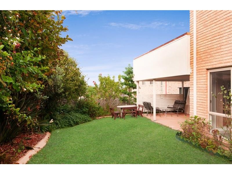 79 St Lawrence Ave, Blue Haven NSW 2262