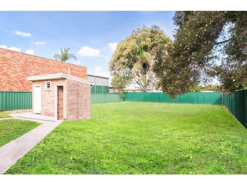 169 Main Rd, Toukley NSW 2263