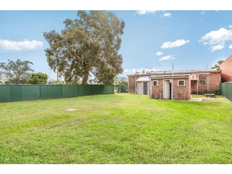 169 Main Rd, Toukley NSW 2263
