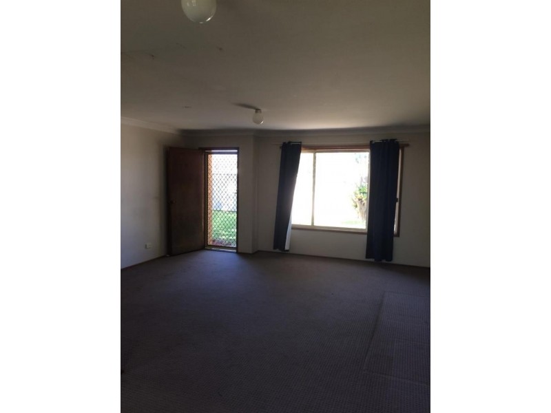 30b Alice Pde, Toukley NSW 2263