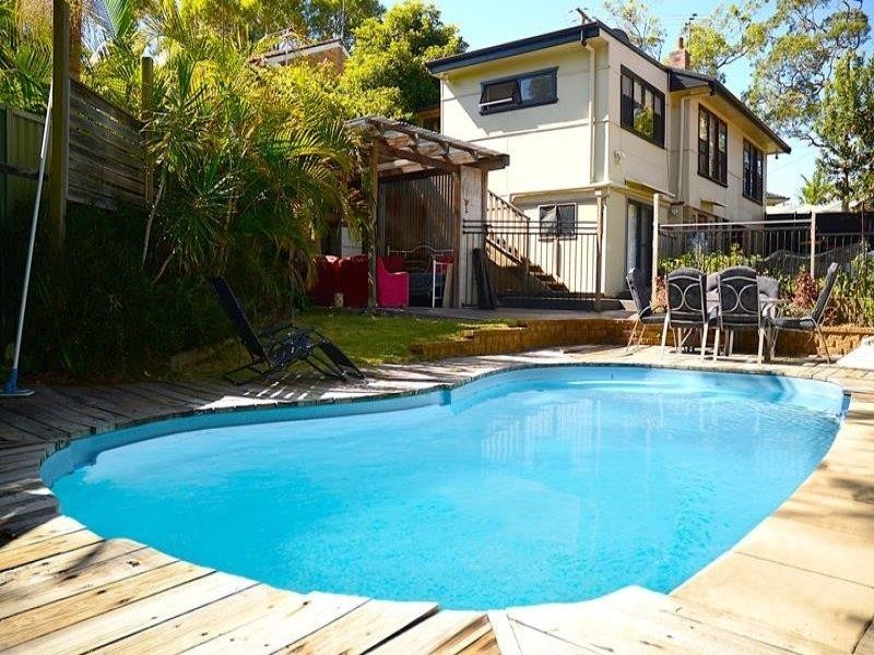 16 Parraweena Rd, Gwandalan NSW 2259