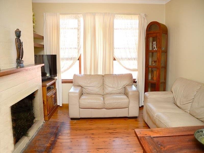 16 Parraweena Rd, Gwandalan NSW 2259