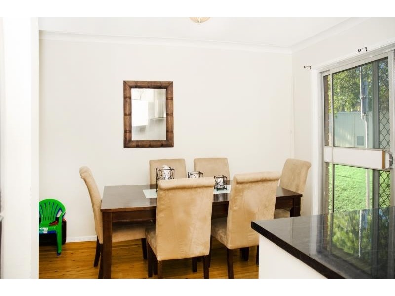 5 Kathryn Cl, Kanwal NSW 2259