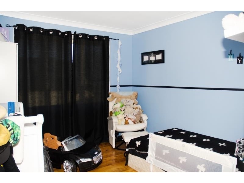 5 Kathryn Cl, Kanwal NSW 2259