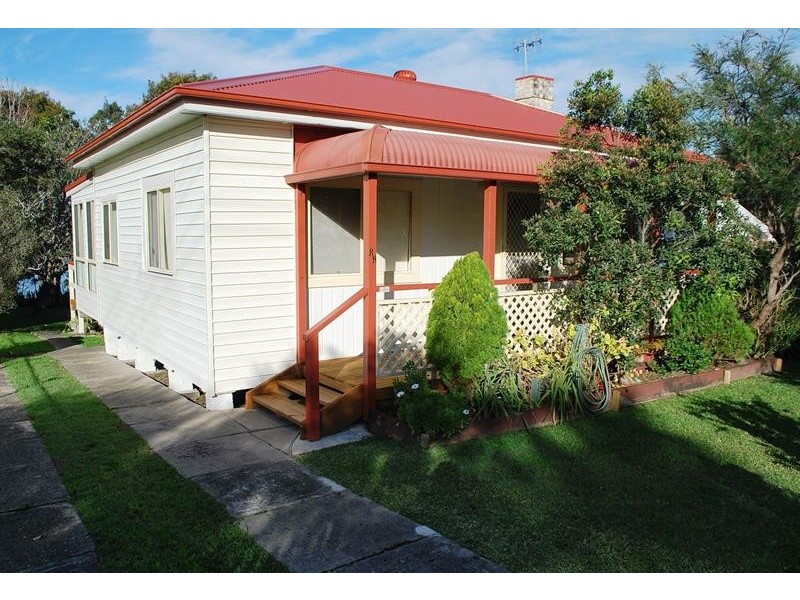88 Tuggerawong Rd, Wyongah NSW 2259