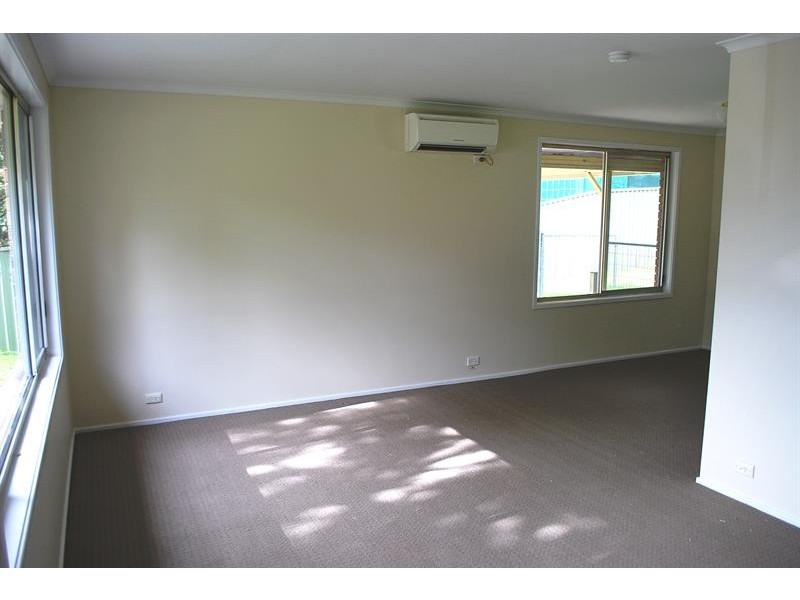 34 Lake Street, Wyee Point NSW 2259