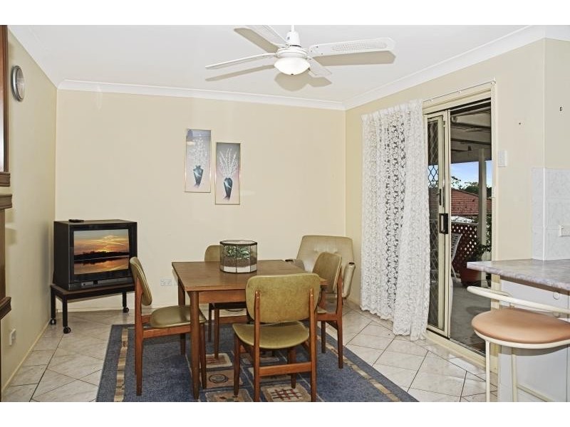 8 Bruce Rd, Buff Point NSW 2262