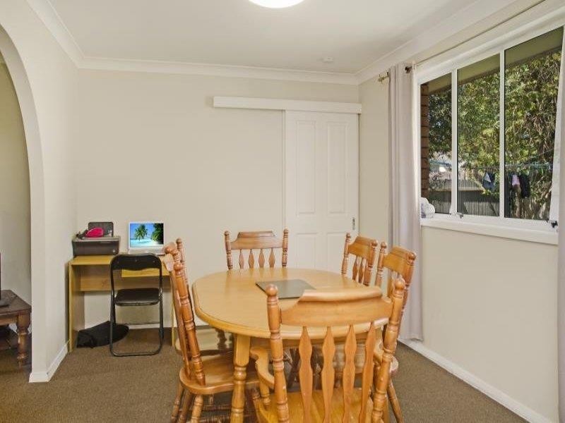 6 Conden Pl, Canton Beach NSW 2263