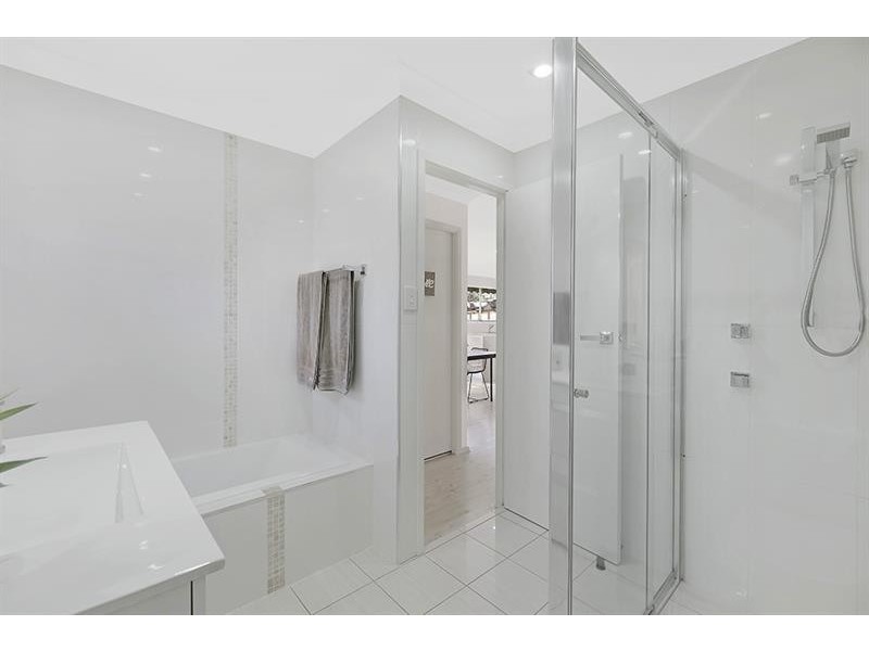 22 Malana  Ave, Bateau Bay NSW 2261