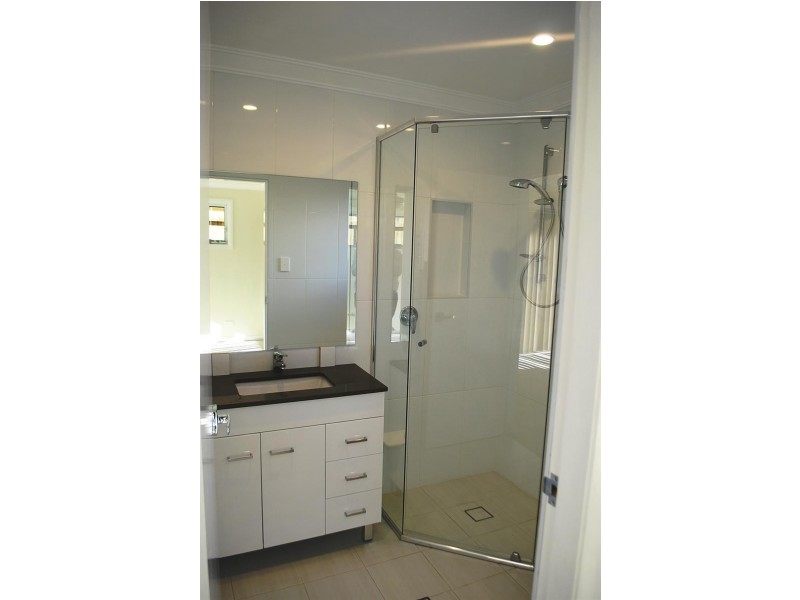 2a Narrunga Ave, Buff Point NSW 2262