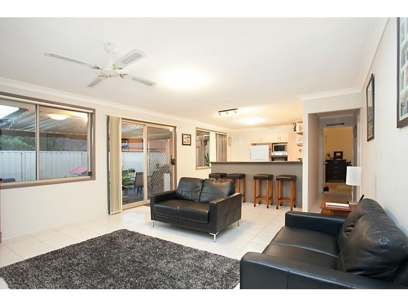 15 Concorde Way, Hamlyn Terrace NSW 2259