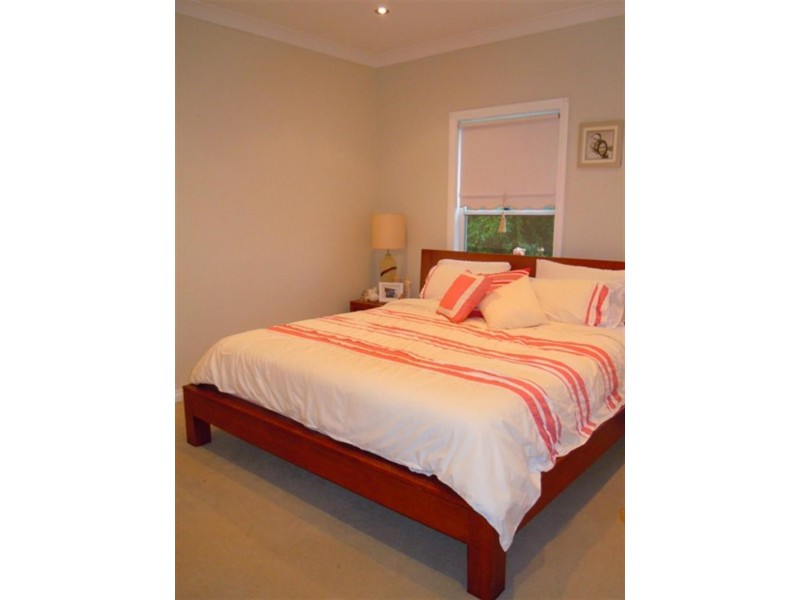 42 Guardian Rd, Watanobbi NSW 2259