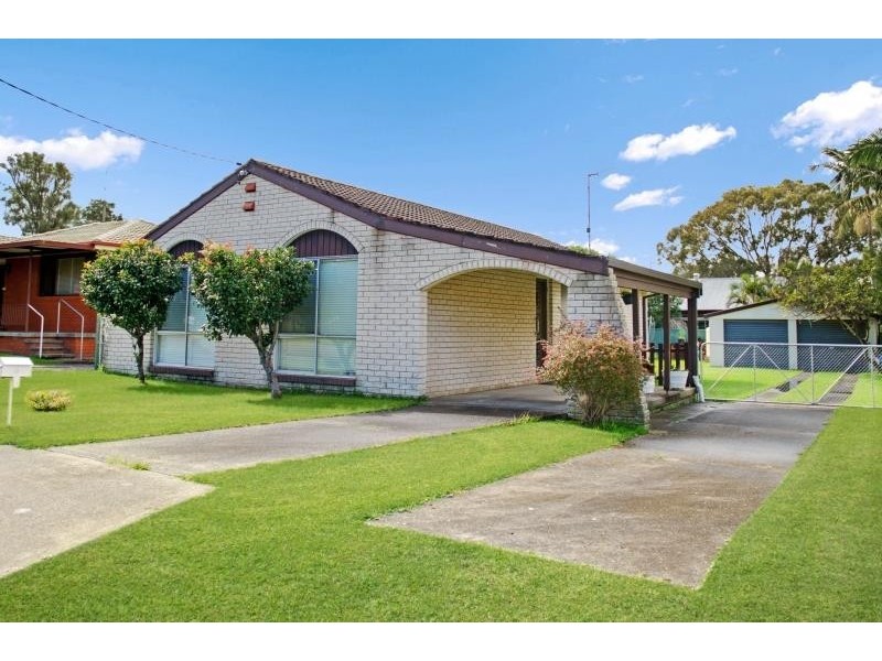 17 Arlington St, Gorokan NSW 2263