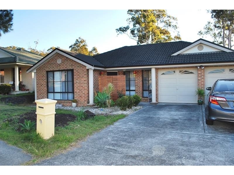 7 Glider Rd, Wadalba NSW 2259