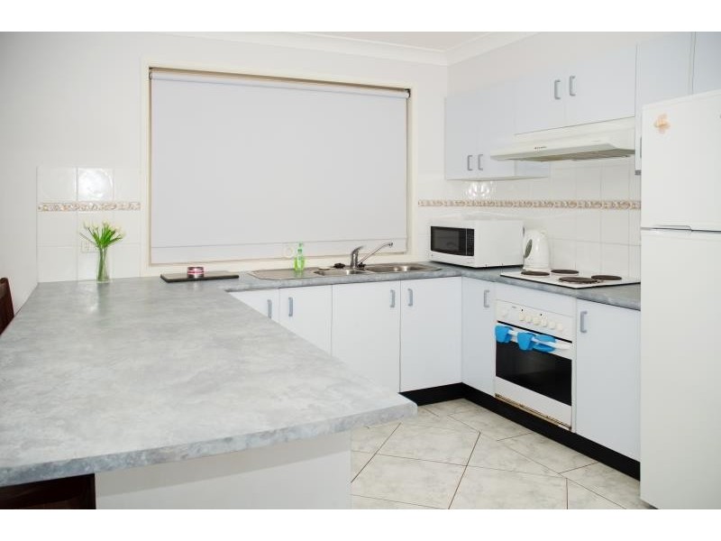 10 Glenlake Ave, Toukley NSW 2263