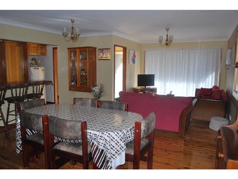 40 Mary  St, Gorokan NSW 2263