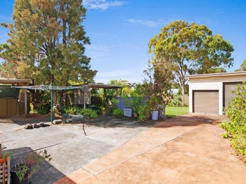 43 Athol St, Toukley NSW 2263