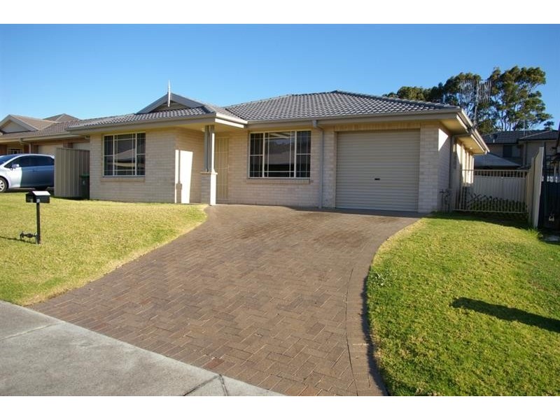 18 Terka St, Wadalba NSW 2259
