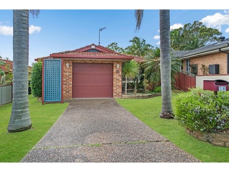 15 Myall Cl, Blue Haven NSW 2262