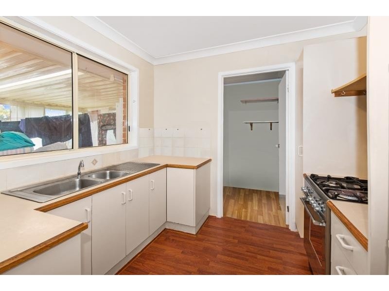 15 Myall Cl, Blue Haven NSW 2262