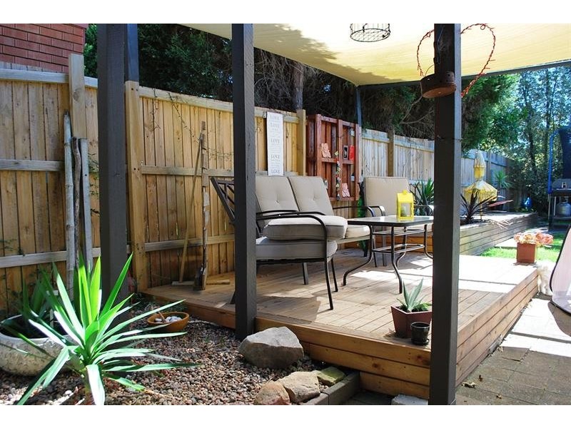 5 Tingira St, Charmhaven NSW 2263
