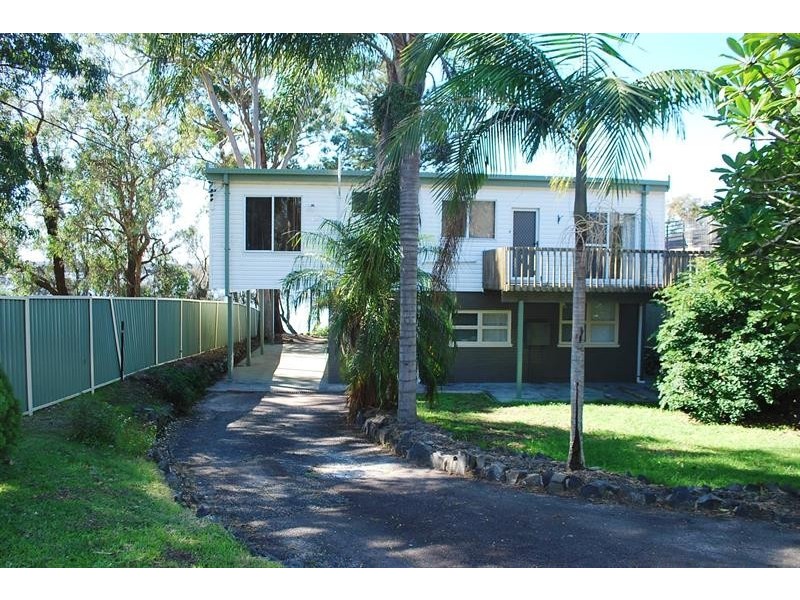 89 Malvina Parade, Gorokan NSW 2263