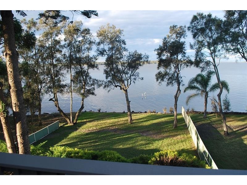 89 Malvina Parade, Gorokan NSW 2263